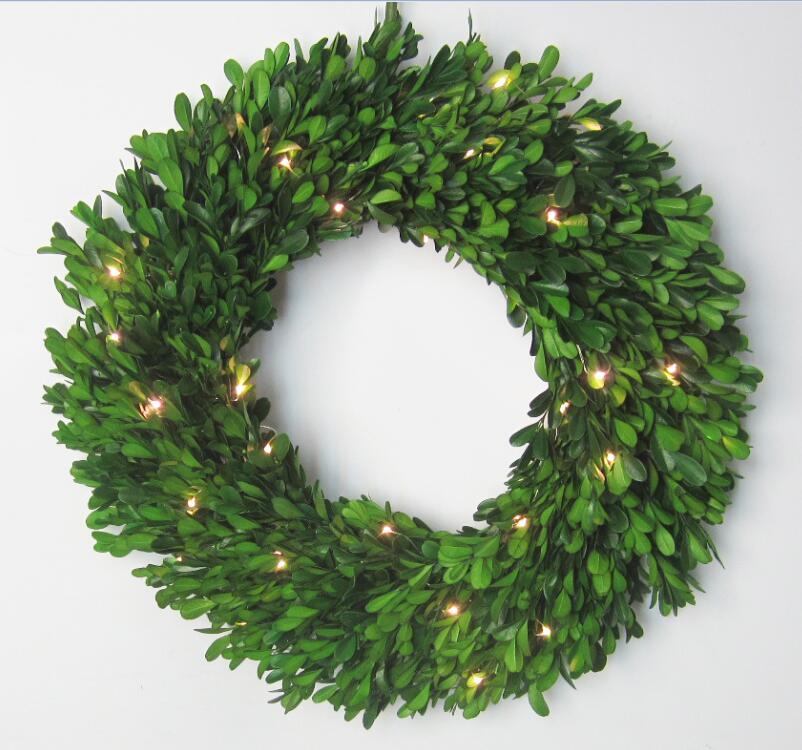 Preserved boxwood wreath